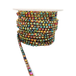 Vente en gros AB Cristal Pierre Or Métal Base Griffe Chaîne Fermer Strass Coudre Technique Vêtement Accessoire Tasse Chaîne - Product Image 6
