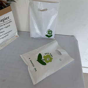 Vente en gros de sacs à provisions durables à gousset latéral en PE avec poignée découpée et logo sac en plastique recyclable pour promotion d'épicerie sushi - Product Image 4