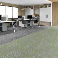 Tapis de bureau E300 Magic Carpet Kingdom, dalles rectangulaires emboîtables en polypropylène, support en latex, ignifuge, pelucheux