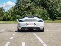 Porsche 718, voiture de sport à moteur central, 2 places, 2.0T Turbo 300PS