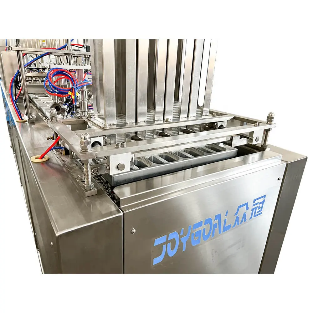 Automatische automatische Saftbecher-Abfüll- und Verschlussmaschine kundenspezifische Abfüllmaschine Becher