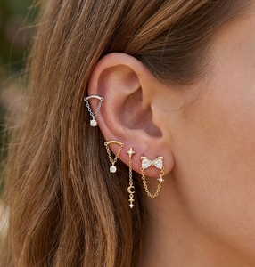 Piercings de cartílago con diseño personalizado 316L para mujer, con circonita delicada, parte trasera plana, rosca interna, elegantes, pequeños, en forma de estrella. - Product Image 1