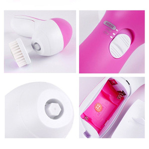 <span class=keywords><strong>Brosse</strong></span> <span class=keywords><strong>nettoyante</strong></span> pour le <span class=keywords><strong>visage</strong></span>, <span class=keywords><strong>brosse</strong></span> <span class=keywords><strong>nettoyante</strong></span> électrique 5 en 1, 5 têtes interchangeables, design ergonomique - Product Image 4
