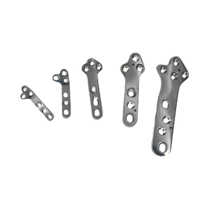 แผ่นล็อค TPLO สำหรับสัตวแพทย์มืออาชีพ สำหรับการซ่อมแซมกระดูกสัตว์ ระบบฝังในกระดูกออร์โธปิดิกส์ที่ทำจากเหล็กกล้าไร้สนิมที่ทนทาน - Product Image 1