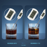 Accessoires de bar Mini glaçon en métal en acier inoxydable avec pince Bar à vin Wisky Chiller Pierres Glaçons réutilisables pour Cola