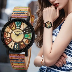 Reloj de Cuarzo Creativo para Mujer, Esfera Colorida, Correa de Corcho, Estilo Vintage, Casual y Moderno - Product Image 4