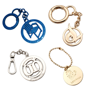 Großhandel Gravierte Marke Logo Metall Label Tags Benutzer definierte Metall Namensschilder Mit Pin für Handtaschen