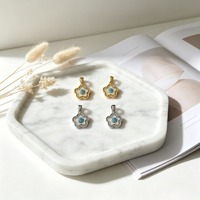 Pendentifs en laiton en forme de fleur, breloques plaquées or/rhodium avec strass turquoise pour bracelet DIY, accessoires de bijoux élégants pour le quotidien