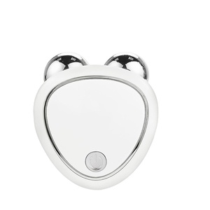 Appareil de beauté pour usage domestique, anti-âge, microcourant, appareil de tonification du visage, outil de sculpture du visage en V, masseur pour le visage et le cou - Product Image 1