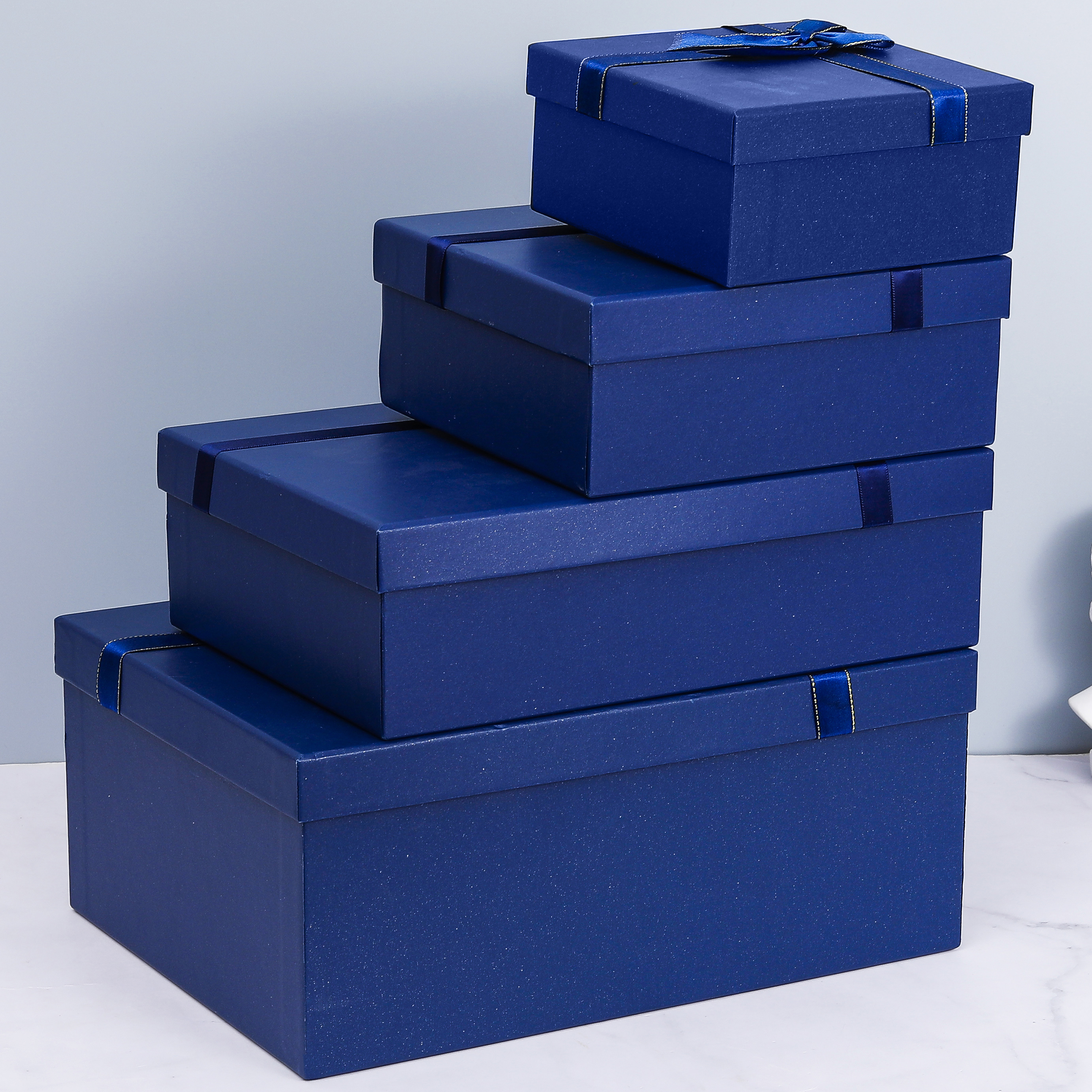 Top y pantalón azul real