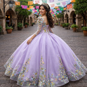 Vestido de Quinceañera XS250 Elegante Lila de Manga Larga con Cuentas de Cristal, Cintura Natural, Cola Capilla y Encaje Floral Colorido - Product Image 1