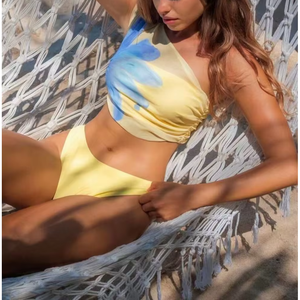 Conjunto de Bikini de 3 Piezas con Estampado Floral para Mujer, con Falda de Playa, Talla S-XL - Product Image 2