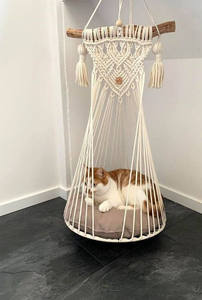 Macramé blanco hecho a mano, decoración de animales de Vietnam - Product Image 3
