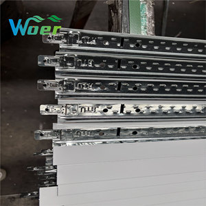 Nhà Máy Bán Buôn Chi Phí Thấp Vật Liệu Trang Trí Trần Lưới Phụ Kiện Thép Mạ Kẽm Trần Lưới T Thanh - Product Image 4