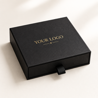 Boîte à tiroir en carton rigide de luxe avec estampage à chaud, insert en velours et enveloppes personnalisées pour l'emballage de bijoux de boutique