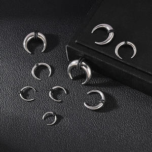 Bán Buôn C-Hình Thép Không Gỉ Trâu Sừng Bò Hình Nón Hình Sụn Đường Hầm Expander Cáng auricle Mũi Nhẫn Bông Tai - Product Image 5