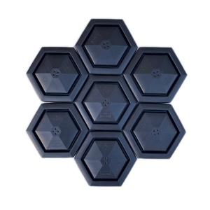 Boules d'ombrage hexagonales pour piscine, utilisées pour la conservation de l'eau, la prévention de l'évaporation, le contrôle des odeurs et la prévention de la <span class=keywords><strong>pollution</strong></span> - Product Image 1