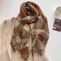 Écharpe en plaid élégante pour femme, automne-hiver, toute occasion, nouvelle mode, épaisse, chaude, confortable, écharpe de cou avec bordure à franges, vente en gros