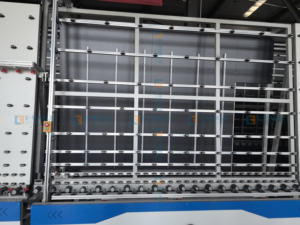 Ligne <span class=keywords><strong>de</strong></span> production <span class=keywords><strong>de</strong></span> verre creux à bas prix Ligne <span class=keywords><strong>de</strong></span> production IGU pour <span class=keywords><strong>vitrage</strong></span> isolant - Product Image 4