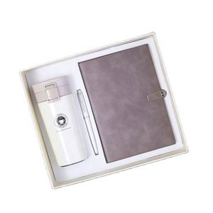 Ensemble cadeau de luxe personnalisé pour entreprise, comprenant un carnet en cuir PU, une tasse à café, un stylo, et un coffret cadeau promotionnel A5 en gros - Product Image 3