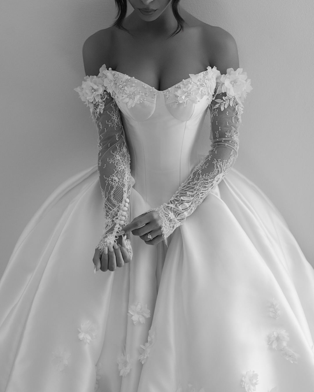 best celebrity bridesmaid dresses White Lace A-line Illusion Neck Wedding Dresses, MW563 main image 0