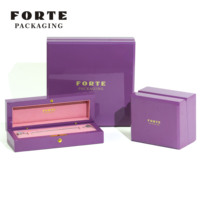 Boîte à bijoux en bois violette écologique FORTE pour collier et bracelet, boîte à bijoux en bois personnalisée avec logo
