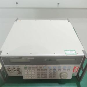 Calibrador Multiuso Multímetro Multiuso <span class=keywords><strong>Fluke</strong></span> 5500A em Condições de Trabalho Completas para Calibrações Credenciadas ISO17025 - Product Image 4