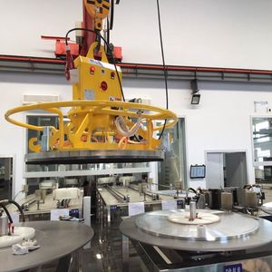 ราคาโรงงาน 2T รถยกสูญญากาศขับเคลื่อนสําหรับขดลวดอลูมิเนียมและเครนยกแบบหมุนได้สําหรับการขนถ่ายม้วน - Product Image 3