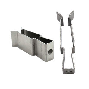 Clip de fixation à ressort en fer industriel réutilisable Composant de fixation en métal estampé pour l'assemblage d'équipements / faisceaux de câblage - Product Image 5