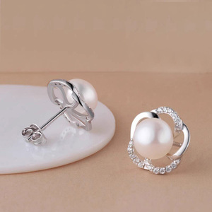 Eleganti Orecchini a Perno con Fiore di Perle per Donne, Accessori Chic per Orecchie da Indossare Quotidianamente, per Lavoro, Appuntamenti, Feste, Regalo - Product Image 5
