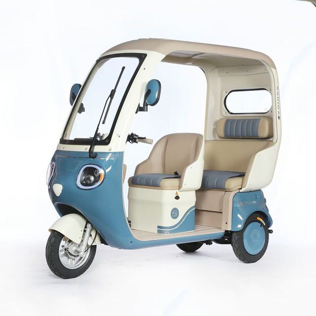 HLD Multi-Purpose Electric Tricycle 600w 72v with 3 Seats Outdoor Electric Trike Lightweight Elderly Leisure Scooter with Roof