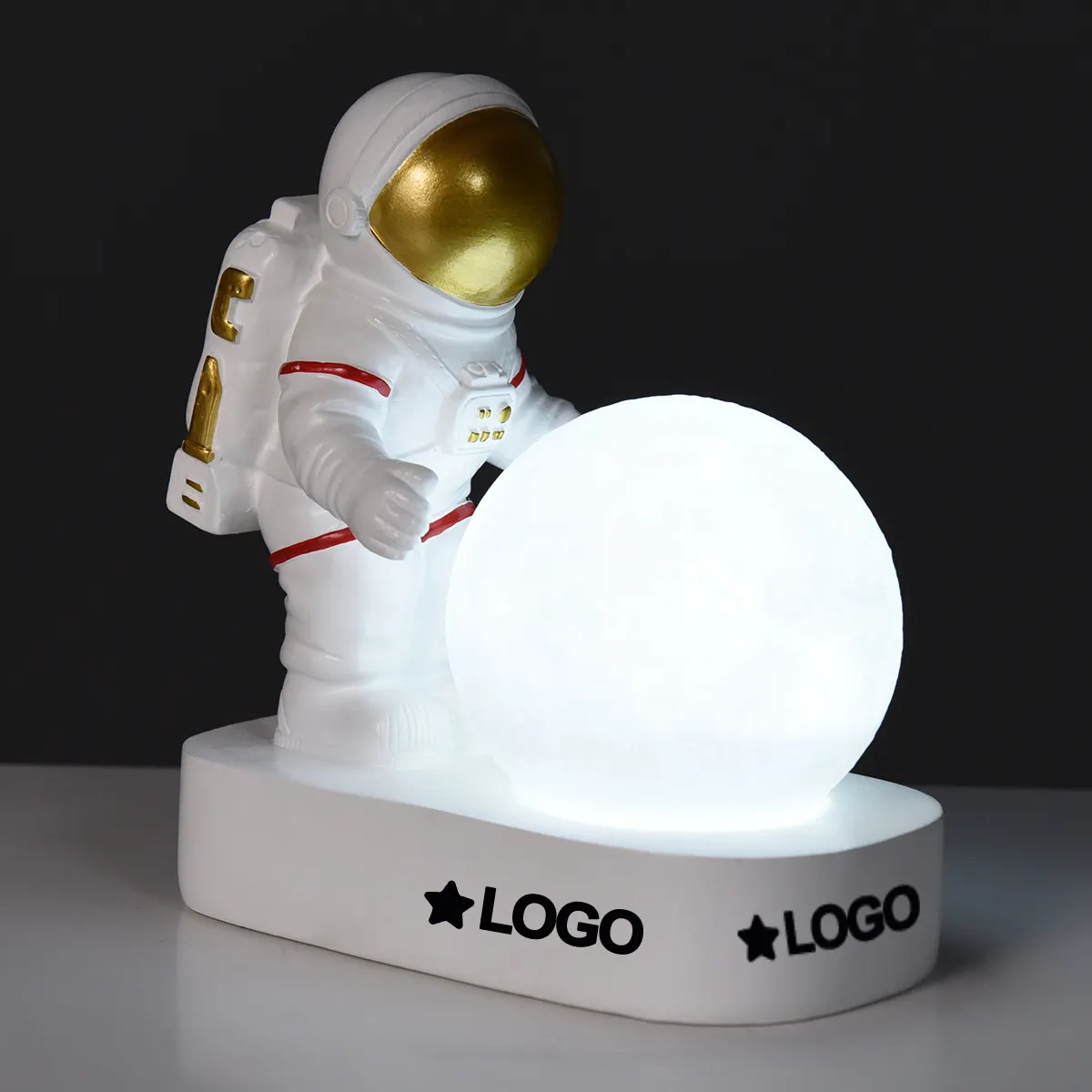 LED light bedroom decor resin astronaut figurine kids room resin astronaut night light decor