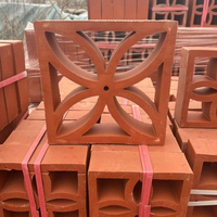 Revêtement mural modulaire commercial en blocs de terre cuite, unités en treillis d'argile rouge pour les cloisons intérieures et extérieures d'hôtels