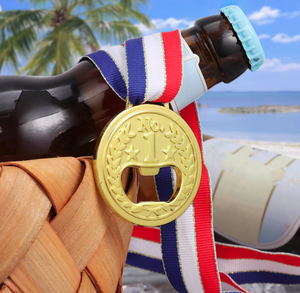 Décapsuleur de poche porte-clés pour bouteilles de bière, outil de voyage portable mini pour le camping, en alliage de zinc chromé - Product Image 6