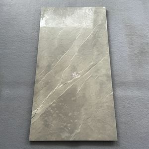 กระเบื้องปูพื้นลายหินอ่อนสีเทาขนาดใหญ่ 60x120 600 x 1200 มม. กระเบื้องพอร์ซเลนแบบมันเงาสำหรับห้องนั่งเล่นราคาประหยัด - Product Image 4