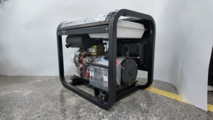 Générateur à essence Timecore 9900, puissance maximale de 8,5 kW, puissance nominale de 8 kW, générateur portable pour chantier - Product Image 6