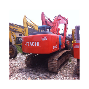 Excavadora Usada Hitachi EX200-1, Fabricada en Japón, Modelo 2017, con Motor, en Venta - Product Image 3