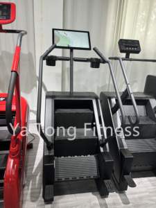 Machine d'escalade verticale pour l'entraînement cardiovasculaire en salle de sport, fabriquée directement en usine - Product Image 6