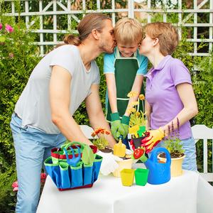 11 pièces en gros enfants outils <span class=keywords><strong>de</strong></span> jardinage ensemble écologique <span class=keywords><strong>pelle</strong></span> râteau truelle arrosoir jardin gants jouets cadeau pour garçon d'âge préscolaire - Product Image 3
