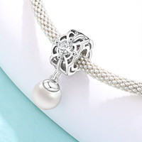 Pendentif carré élégant rétro en cuivre plaqué argent avec perles et zircon, filigrane ajouré, fait main, pour la création de bijoux pour enfants