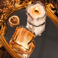 Holzige Noten Agarholz Meditations-Klangschale Heilende Aromatherapie Stimmungsaufhellende Sojawachs-Duftkerze in Glasform