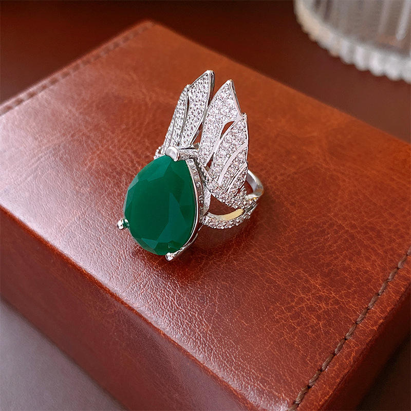 6 # แหวน-สีเขียว