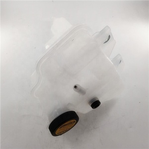 16470-0L081 Réservoir <span class=keywords><strong>de</strong></span> Refoulement <span class=keywords><strong>de</strong></span> <span class=keywords><strong>Liquide</strong></span> <span class=keywords><strong>de</strong></span> <span class=keywords><strong>Refroidissement</strong></span> Diesel pour Toyota Hilux HIACE - Product Image 3