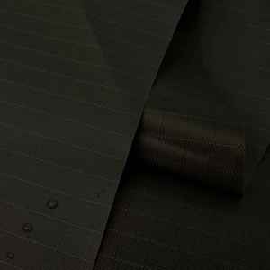 Tissu en taffetas vert 190T 100% polyester imperméable coupe-vent antistatique extensible pour tente, teint uni, poids moyen, pour filles - Product Image 1