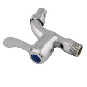 Robinet de lavage mural chromé à bec unique, design industriel, installation facile, robinet d'eau de 4 pouces avec poignée bleue - Product Image 5