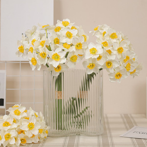 Bouquet de narcisses en soie blanc et jaune 30cm-100cm Décoration d'intérieur Ornement de mariage - Product Image 3