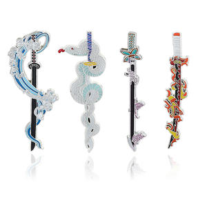 Llavero de Metal Dorado, Estilo <span class=keywords><strong>Tanjiro</strong></span>, Mariposa Ninja, Kyojuro, Rengoku, Modelo de Espada Nichirin, Broche, Insignia - Product Image 4
