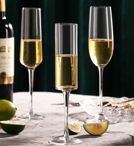 Vente Directe Usine Verres à Flûte à Champagne de Luxe en Cristal Vintage Européens pour Fête de Mariage - Product Image 2