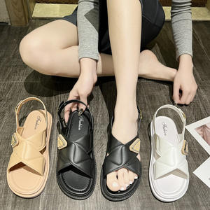 Pantuflas de gamuza suave de alta gama, aptas para uso en interiores y exteriores, pantuflas de invierno para mujer, cómodas y afelpadas, con función antideslizante. - Product Image 4