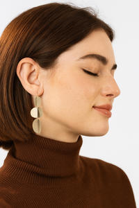 Pendientes YXQ E206 de Color Dorado, Ligeros y Cómodos, de Acero Inoxidable, Minimalistas y Elegantes - Product Image 3